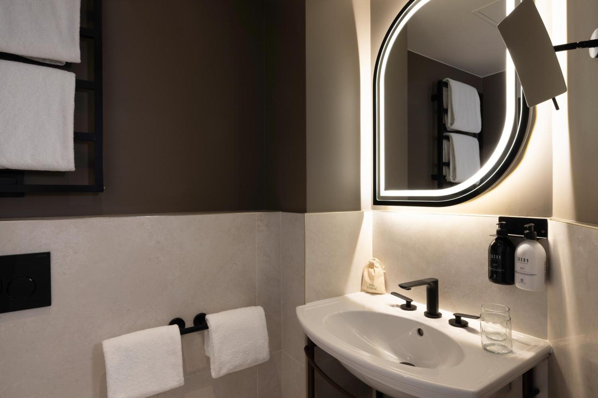 Hotel L'Ormaie & Spa Paris Extérieur photo